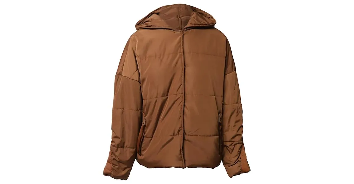 Chaqueta de invierno Maje Puffer de nailon marrón camel Castaño 