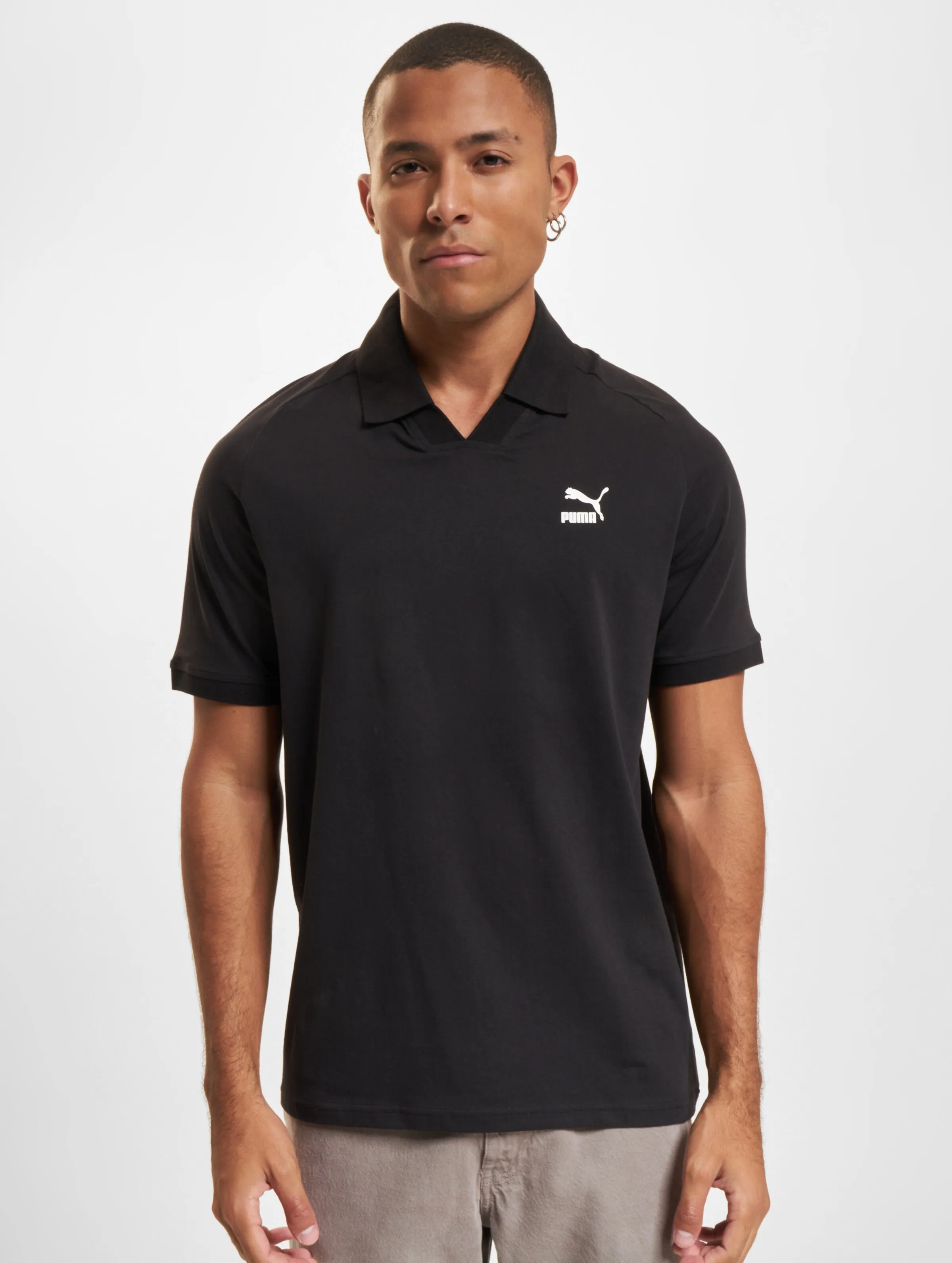 Puma Classics V-Collar