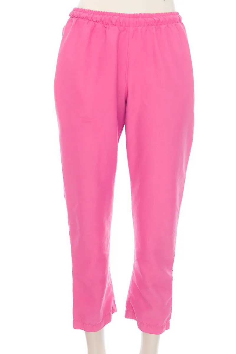 Ropa Deportiva / Salida de Baño color Rosado - Closeando